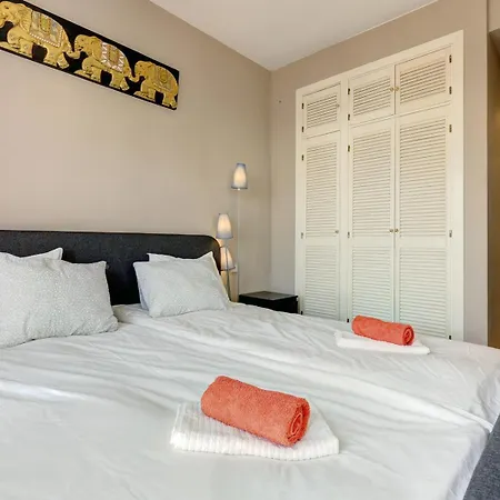 Apartment Charming Beach Side Holiday Estepona